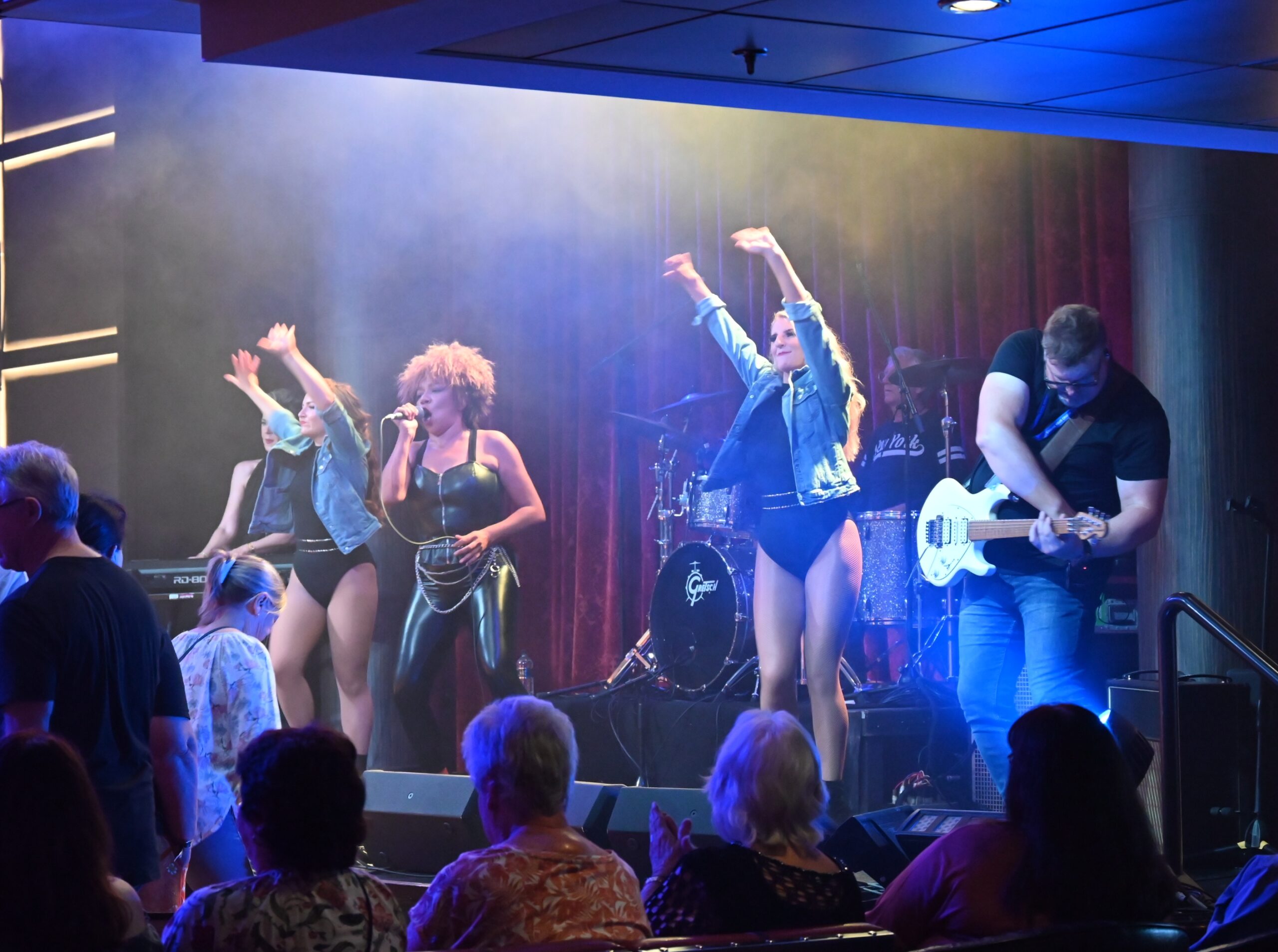Rock the boat Tina Turner Show